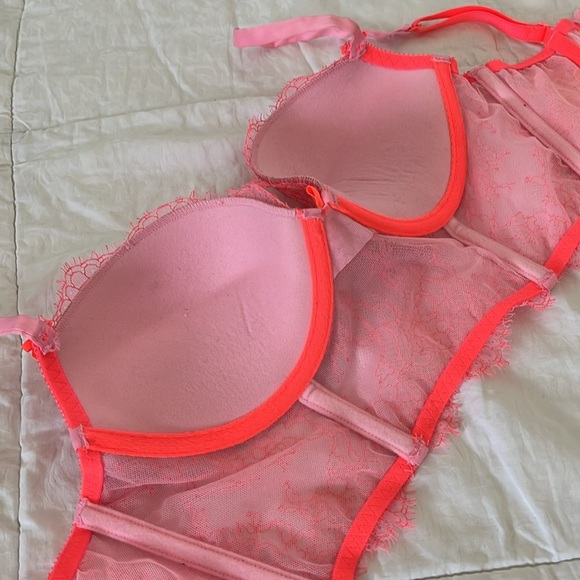 Victoria Secret 💖 Very Sexy Demi 34C - Picture 6 of 8